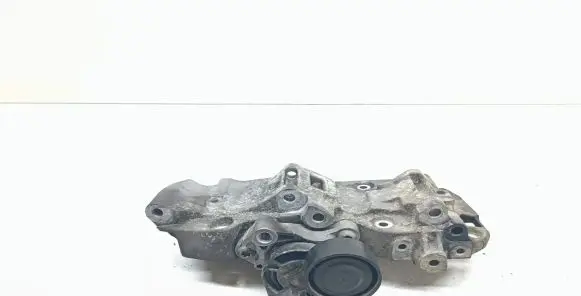 BMW 3 F30 F35 F31 Generator/alternator bracket 8506863