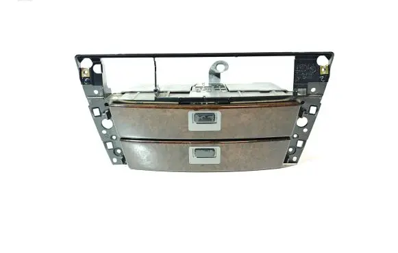 BMW 7 E65 E66 Dashboard storage box/compartment 51458261060 51457032886 8261060