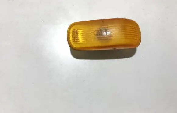 Saab 9-5 Front fender indicator light