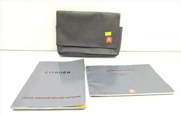 Citroen C4 I Picasso Owners service history hand book 