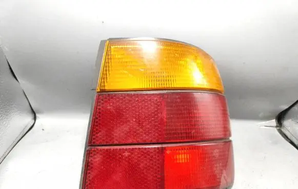 BMW 5 E34 Rear/tail lights 1384010