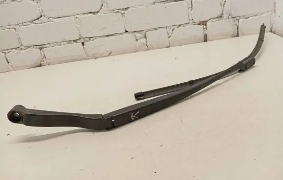 Cadillac SRX Front wiper blade arm 20849320