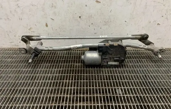 Audi A6 S6 C7 4G Front wiper linkage and motor 4G1955023 4G1955119