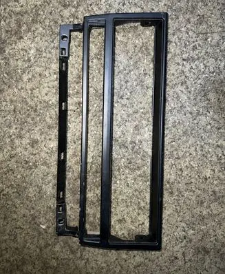 BMW 5 E39 Radio/GPS head unit trim 8247302