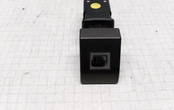 Renault 25 Windscreen/window heater switch