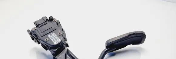 Seat Alhambra (Mk1) Accelerator throttle pedal 7M1721603A