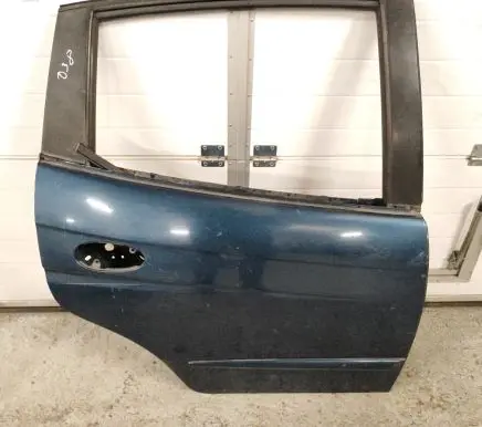 Chevrolet Tacuma Rear door