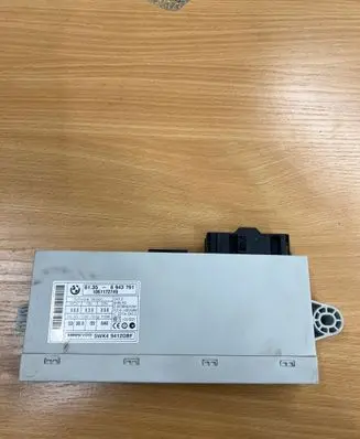 BMW 3 E90 E91 CAS control unit/module 6943791 1061172749 5WK494120BF