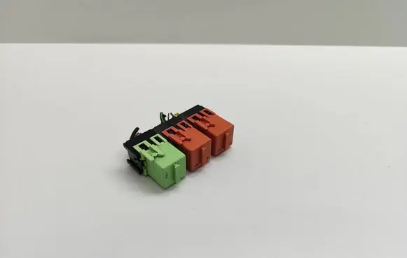 BMW 5 E60 E61 Other relay 8373700 61368373700