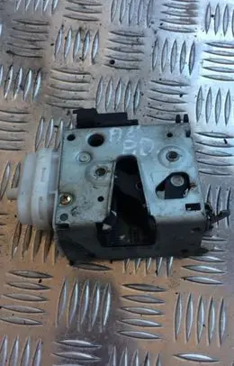 Audi A8 S8 D2 4D Front door lock 4d1837016a