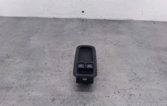 Ford Fiesta Quarter vent window switch 8A6T14A132AC