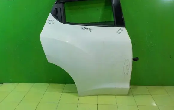 Nissan Juke I F15 Rear door PRAWE