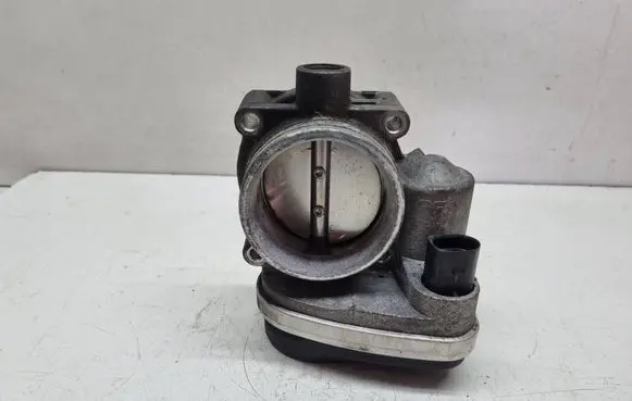 BMW 3 E46 Throttle valve 1439224 13541439224