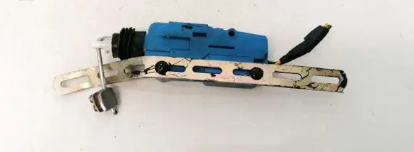 Subaru Impreza I Central locking motor 
