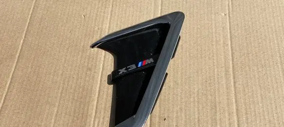 BMW X3M F97 Fender grill 8070538