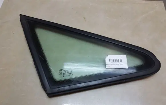 Ford Galaxy Front door vent window glass four-door 43R001100