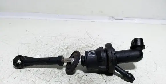 Peugeot 607 Clutch master cylinder
