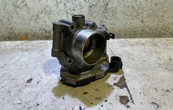 Opel Meriva B Throttle body valve 55562270 0280750482