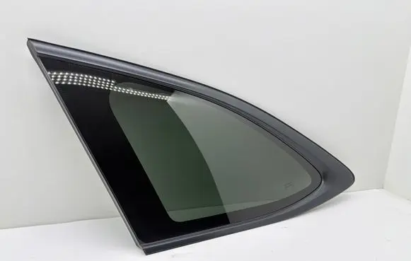 Subaru Outback (BT) Rear side window
