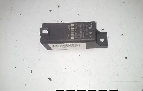 Volkswagen Tiguan ABS relay # 2000tdi 04l907281