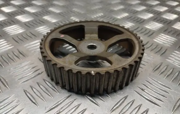 Suzuki Grand Vitara II Camshaft pulley/ VANOS 261845