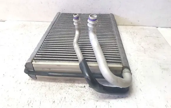 Audi A4 S4 B9 Air conditioning (A/C) radiator (interior) GG271002