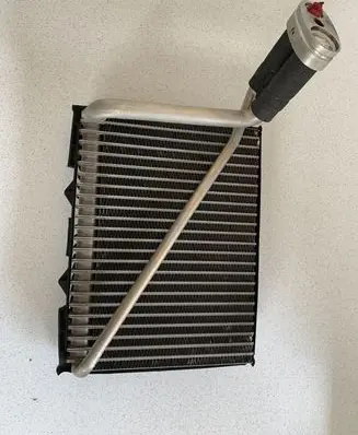 Volkswagen PASSAT B5.5 Air conditioning (A/C) radiator (interior) 8D1820103D 74022702