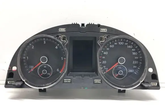 Speedometer (instrument cluster)