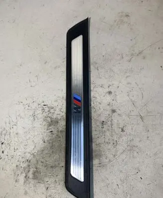BMW 5 GT F07 Foot area side trim 8051472