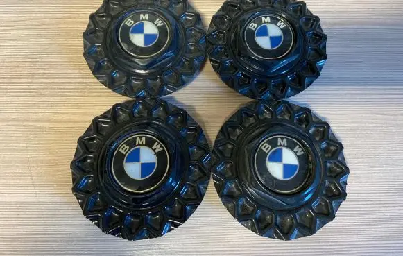 BMW 5 E34 Original wheel cap 36131179828 6124700