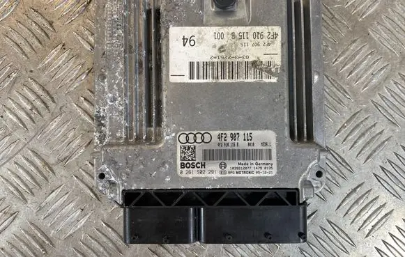 Audi A6 S6 C6 4F Engine control unit/module 4F2907115 4F2910115B 0261S02291