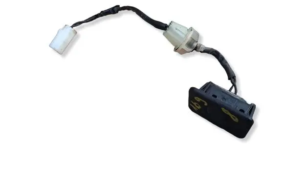 Mazda CX-5 Tailgate opening switch GS2A676S0