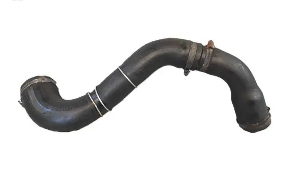 Intercooler hose/pipe