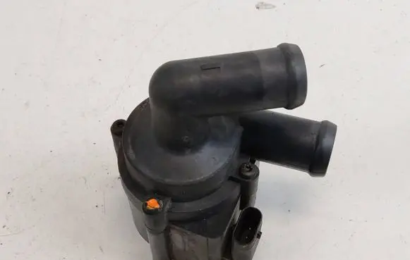BMW 7 F01 F02 F03 F04 Electric auxiliary coolant/water pump 9230234 704077100 13T2901474