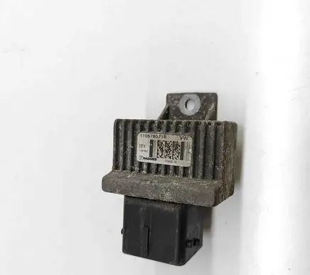 Renault Master III Glow plug pre-heat relay 110678071R