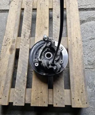 Chevrolet Camaro Rear wheel hub