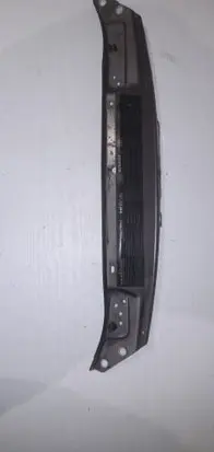 Renault Scenic I Top upper radiator support slam panel 7700423731