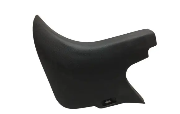 Foot area side trim