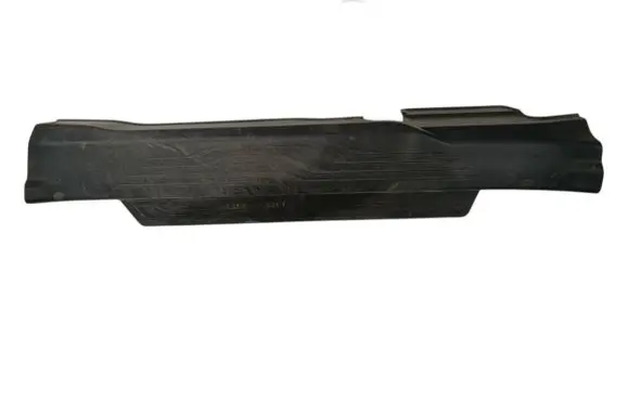 Front sill trim cover