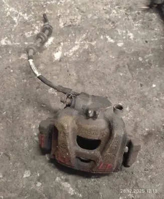 Audi A4 S4 B8 8K Front brake caliper 