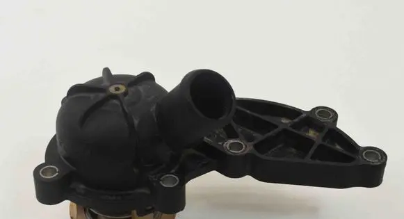 Audi Q5 SQ5 Thermostat 06E121111H