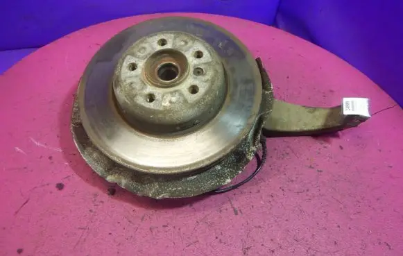 BMW 5 F10 F11 Front wheel hub spindle knuckle