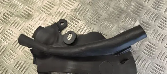 BMW 5 G30 G31 G38 Engine compartment rubber 7349602