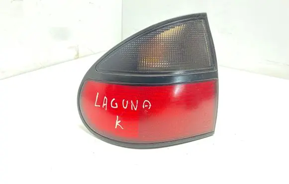 Renault Laguna I Rear/tail lights