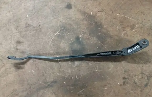 Dodge Durango I Front wiper blade arm 55155032AD