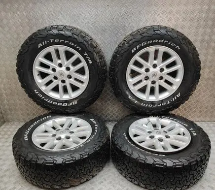 Toyota Hilux (AN10, AN20, AN30) R17 alloy rim 426110KE50