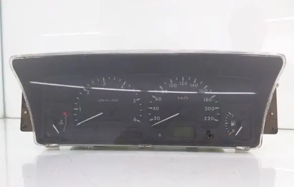 Land Rover Discovery Speedometer (instrument cluster) YAC114020 LR0009002 S0140