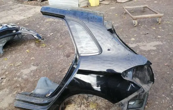 Citroen C4 II Rear quarter panel 