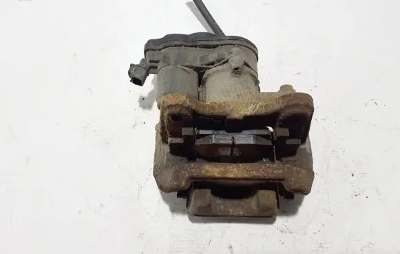 Toyota RAV 4 (XA50) Rear brake caliper 4783042100