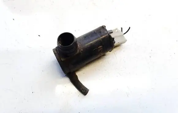 Suzuki Alto Windscreen/windshield washer pump 8603101260